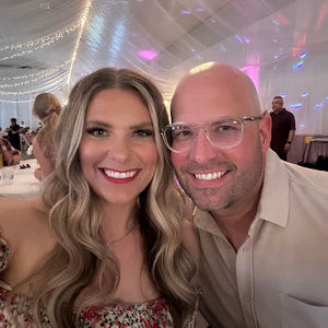 Meet your Posher, Abi